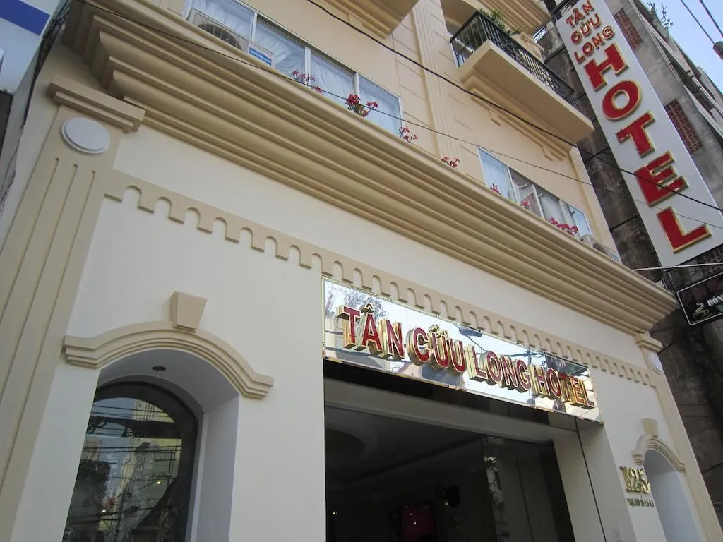 Tan Cuu Long Hotel