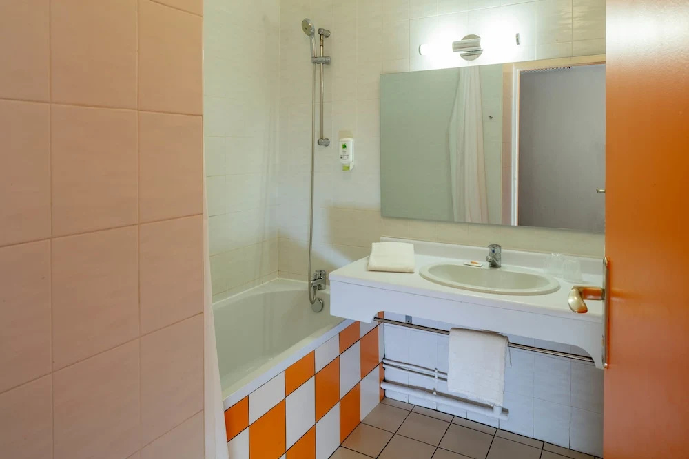 Noemys Toulon La Valette - Chambres