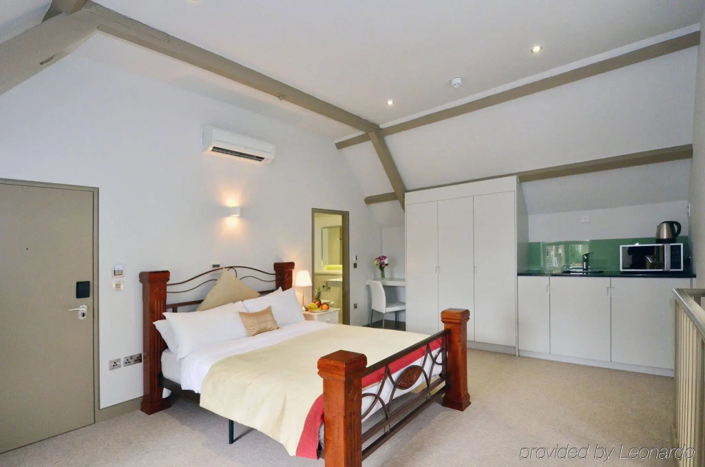 Hotel photo 11