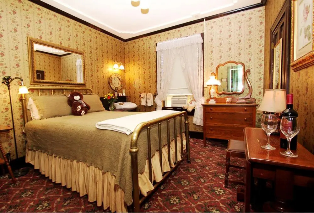 Historic National Hotel - Chambres