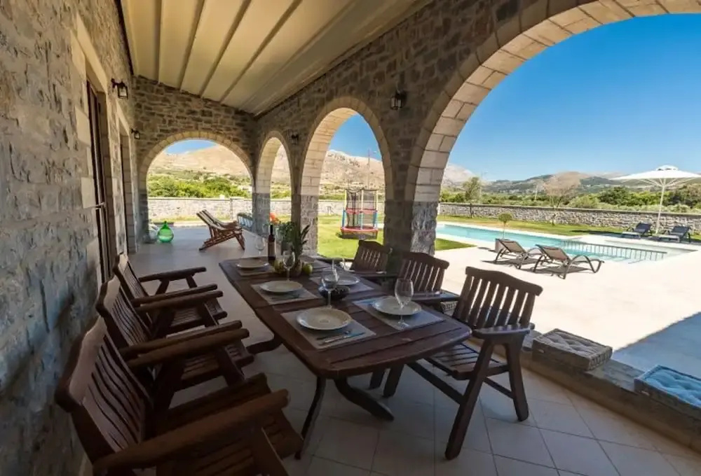 Villa Vilana With Private Pool