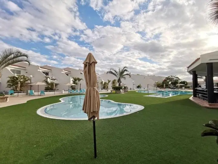2Bed Apartment Pool View- San Eugenio