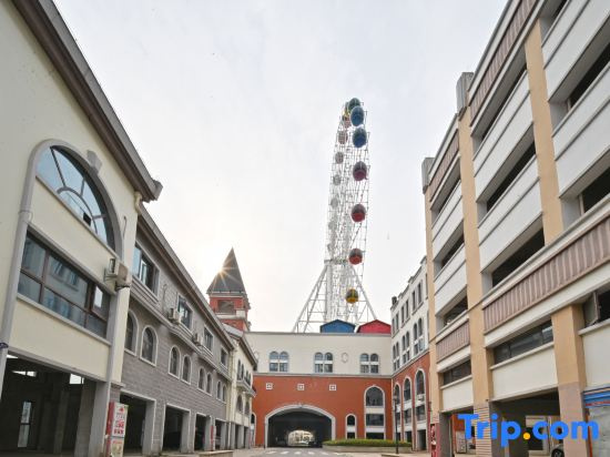 Yuezhijia Business Hotel (Huoshan Ferris Wheel Passenger Transport Center)