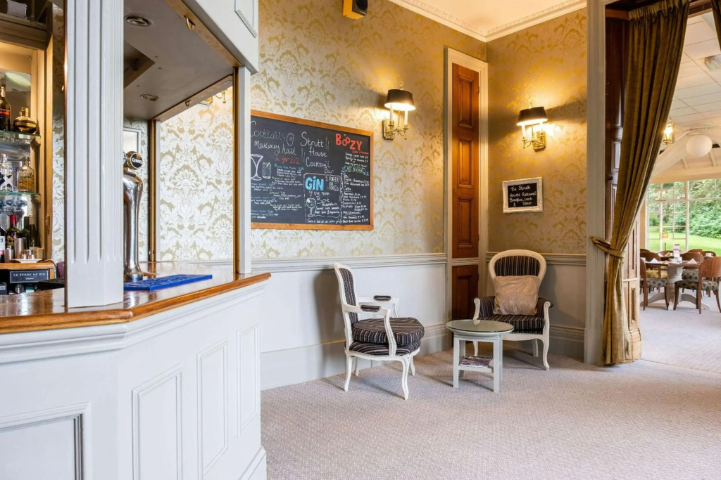 Makeney Hall Hotel - Général