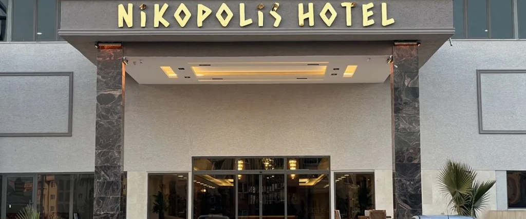 Nikopolis Hotel