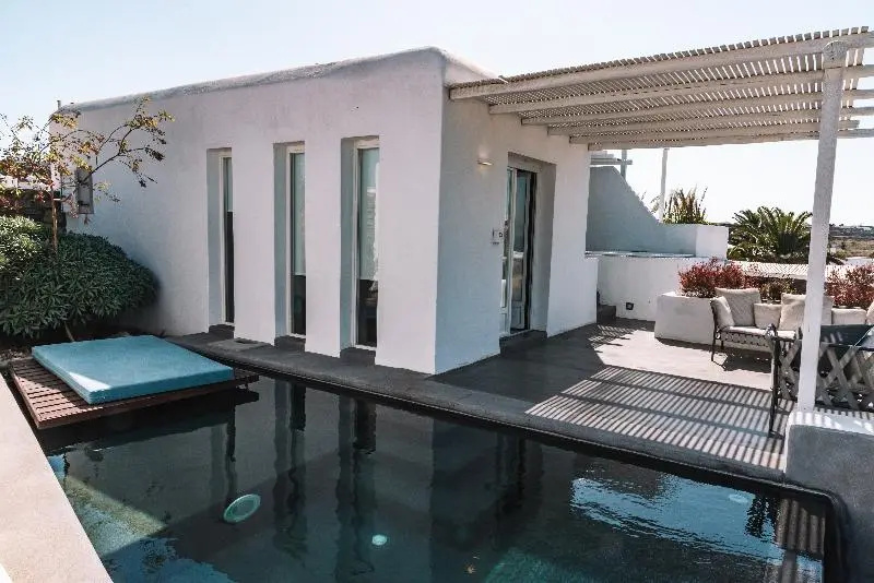 Suite with balcony