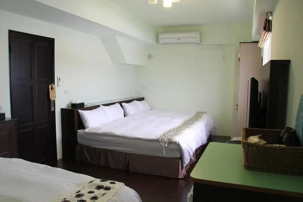 Deluxe Double room with ocean view full double bed