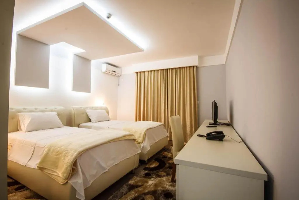 Standard Double room (twin beds)