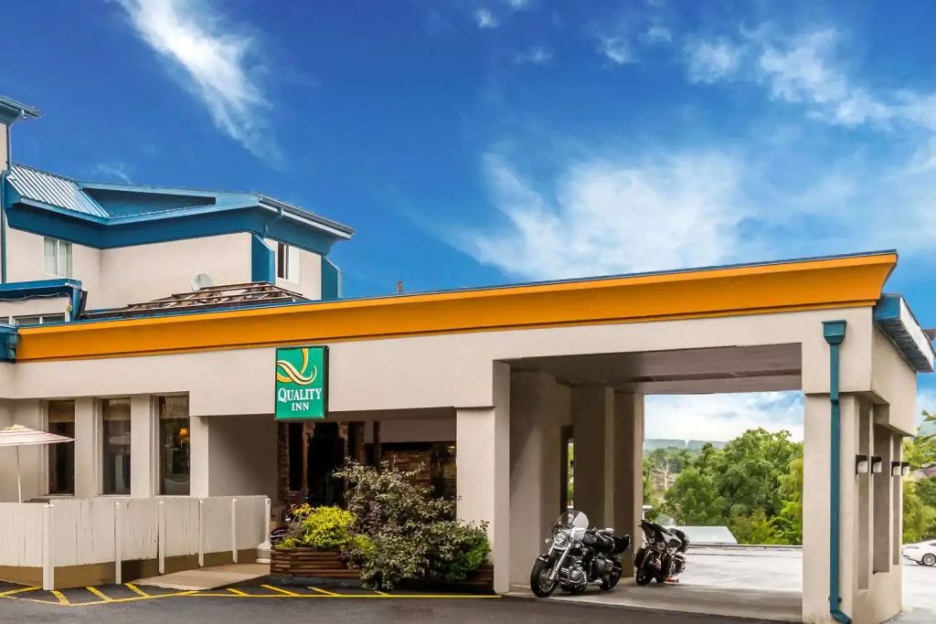 Quaint Inn & Suites