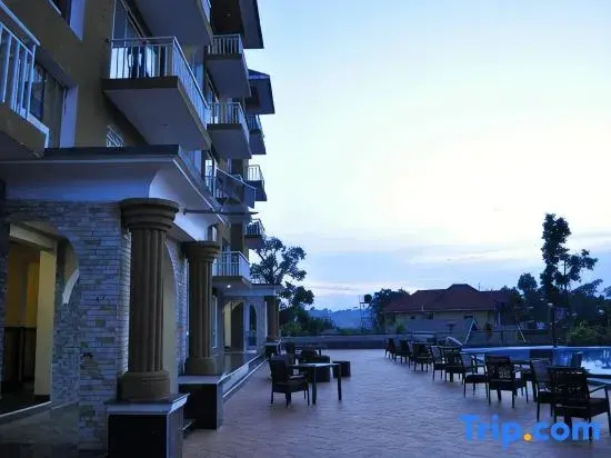 Hotel Duomo and Suites