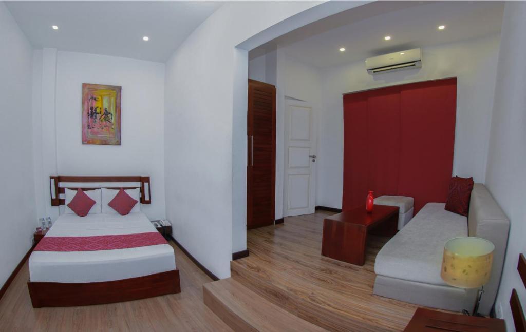 Blue Water Boutique Hotel