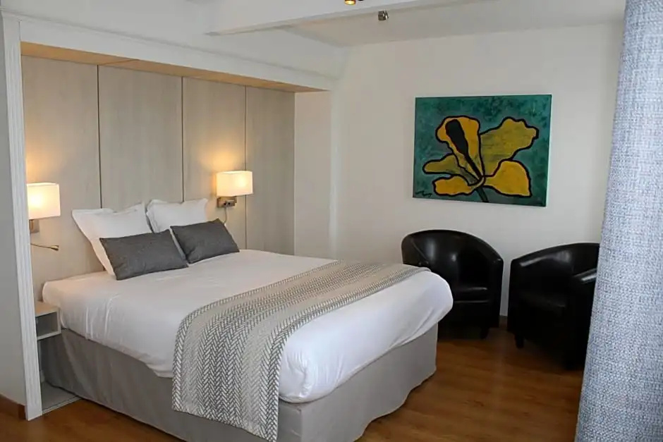 LOGIS Le Quai Fleuri - Chambres