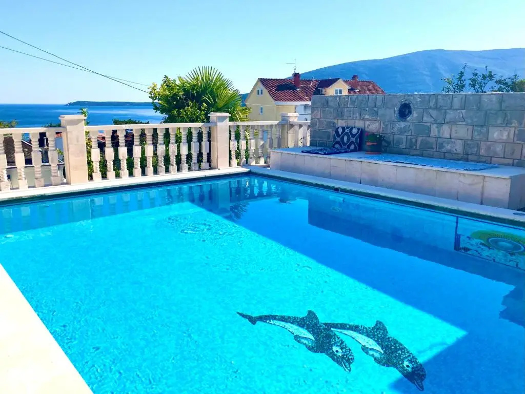 Standard Double room with sea view (full double bed)