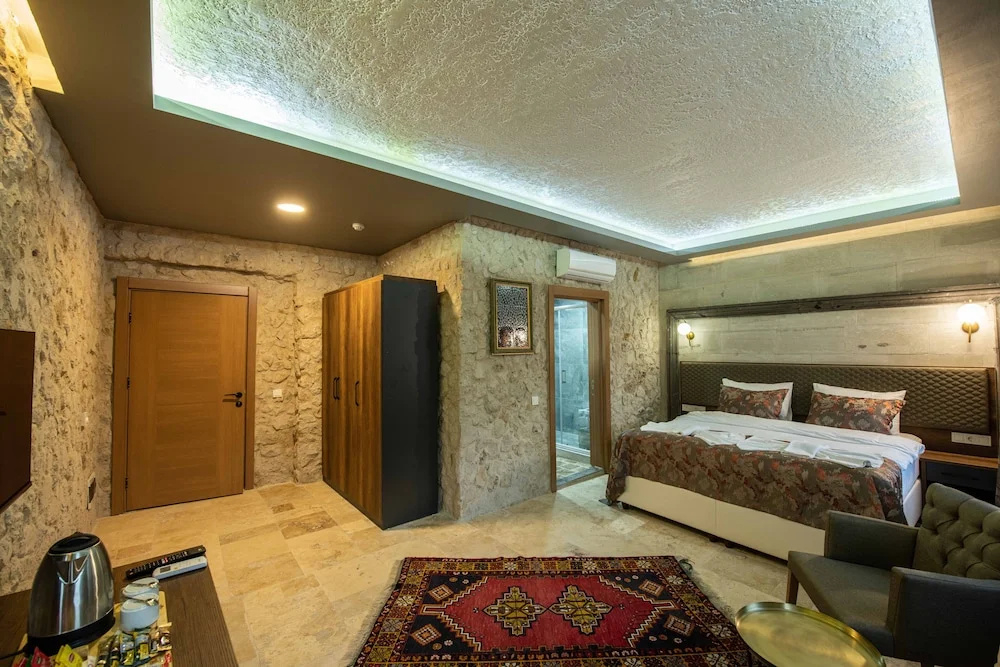 Premier room