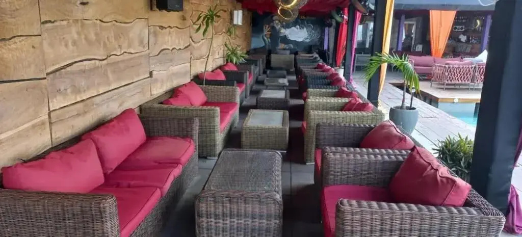 Mai Hotel