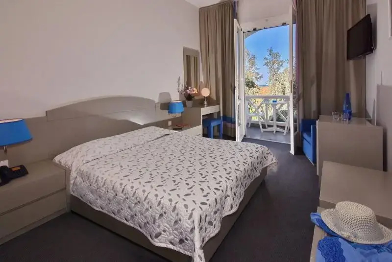 Mantenia Hotel - Chambres