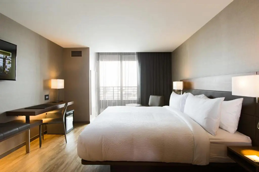 AC Hotel by Marriott Cincinnati at Liberty Center - Chambres