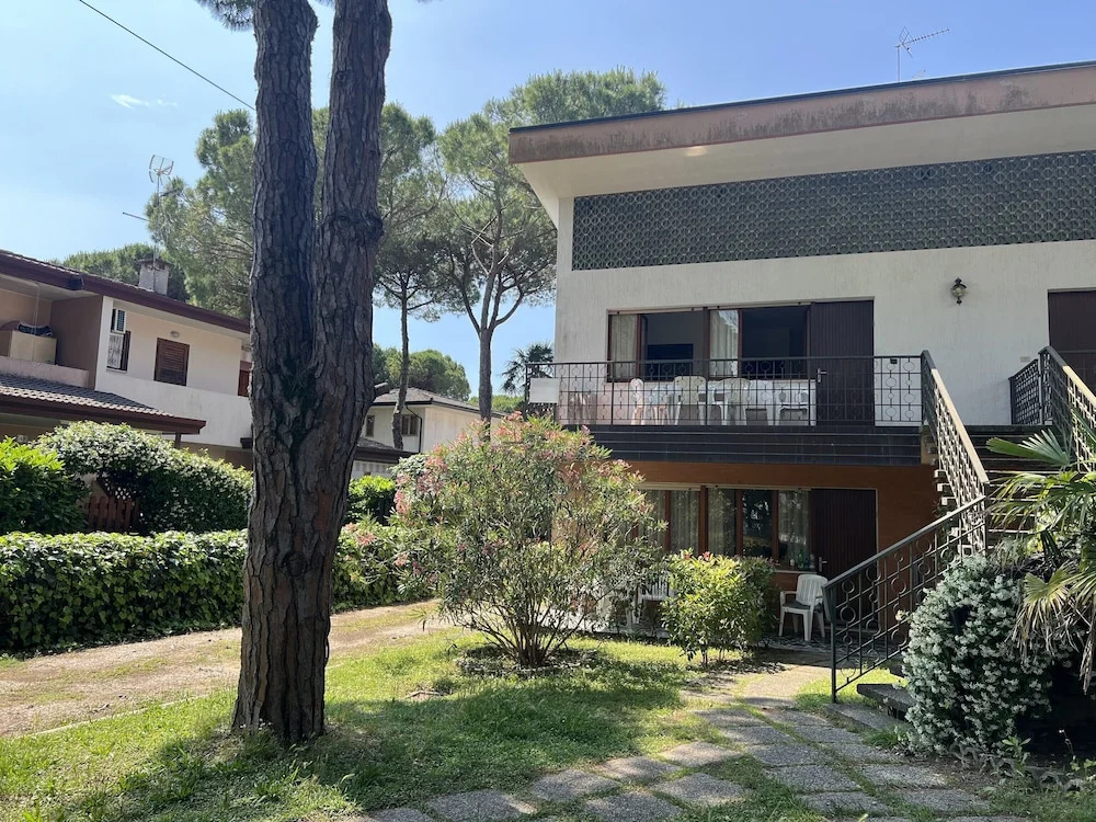 Quiet Flat With Garden