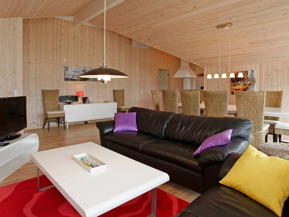 Modern Holiday Home in Rodby With Sauna - фото 3