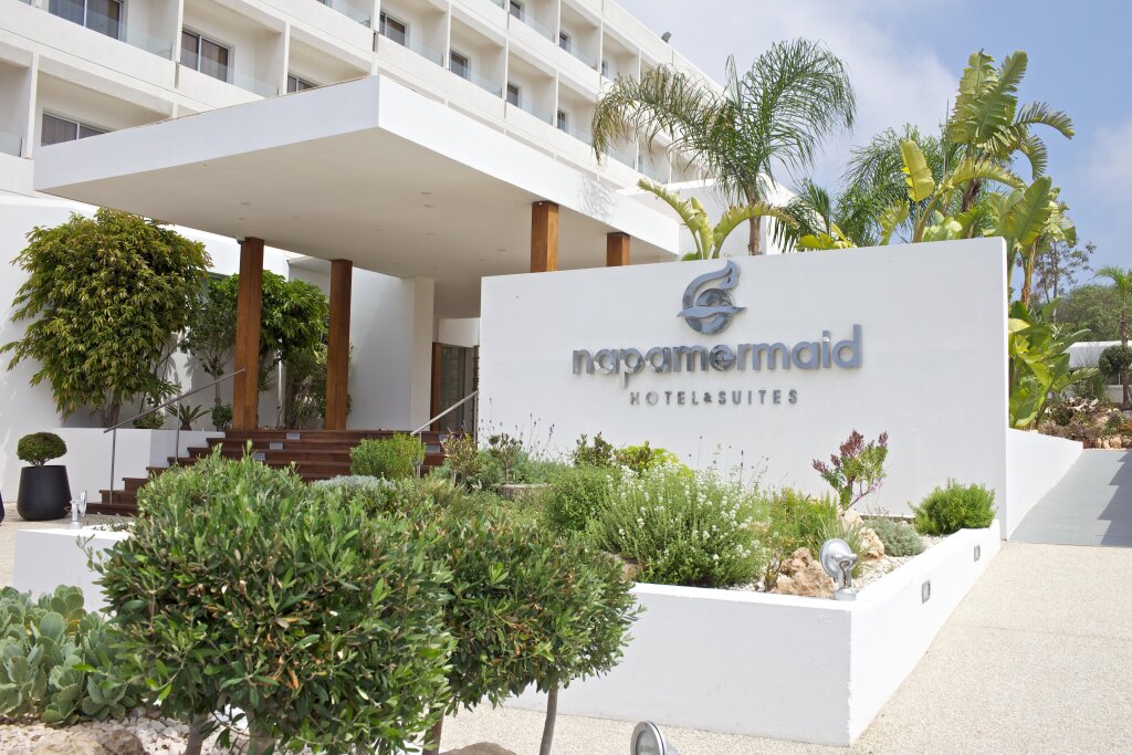 Napa Mermaid Hotel & Suites picture