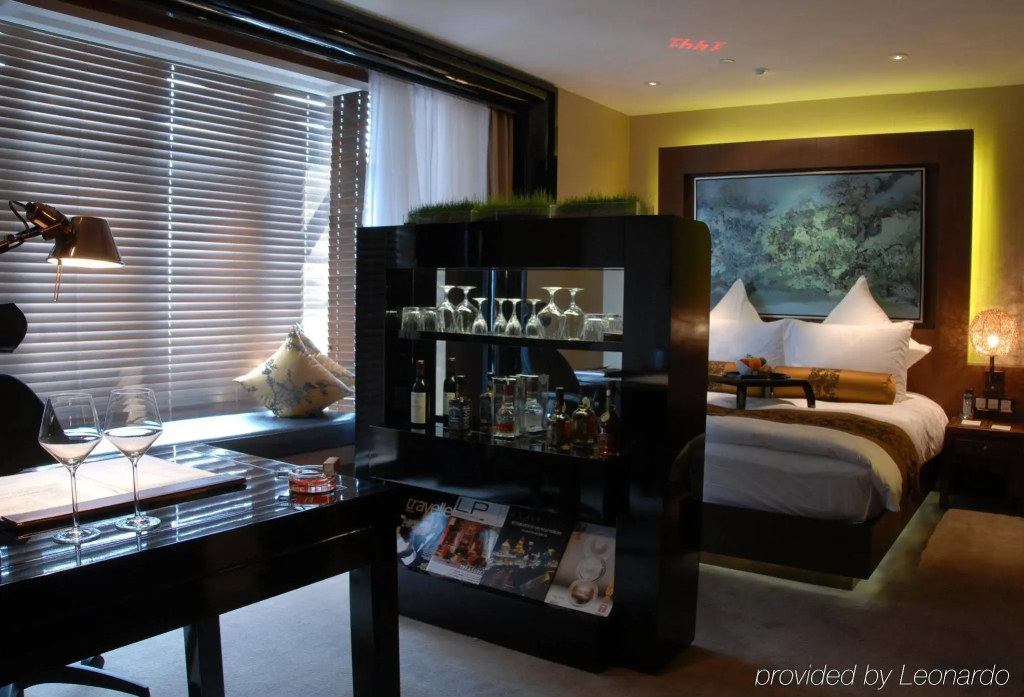 Pudi Boutique Hotel Fuxing Park Shanghai - фото 19