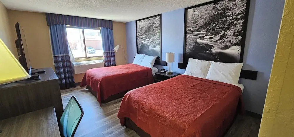 Standard Double room (full double bed)
