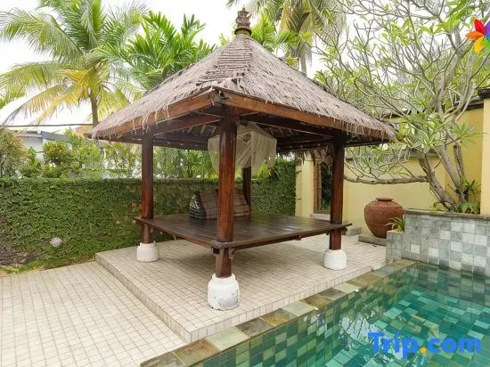 30P Luxurious Balinese Villa