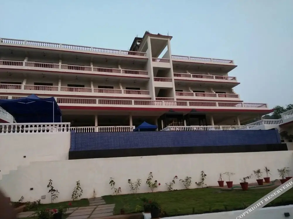 Aarya Boulevard
