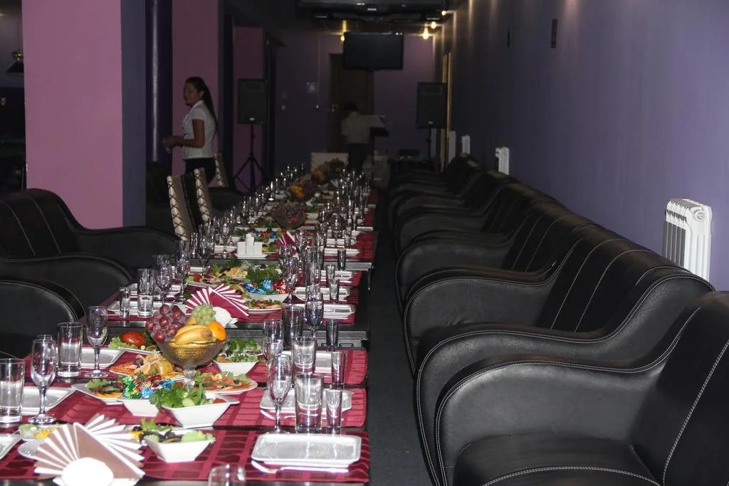 Food & Beverage