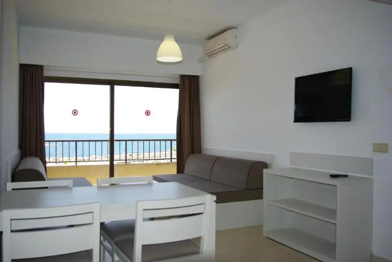 Quadruple Apartment with balcony and with sea view