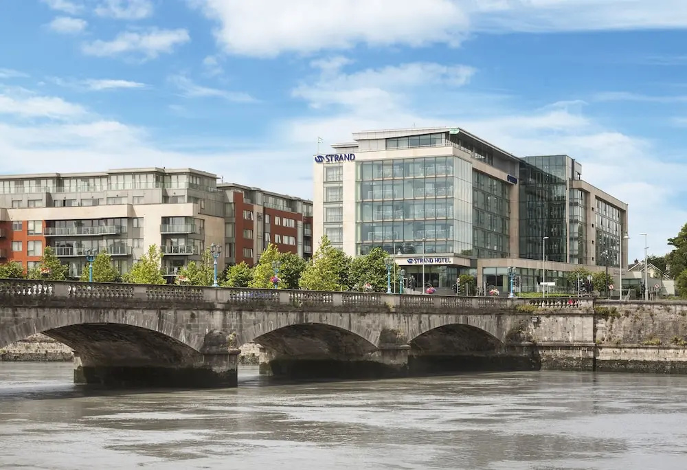 Limerick Strand Hotel - Chambres