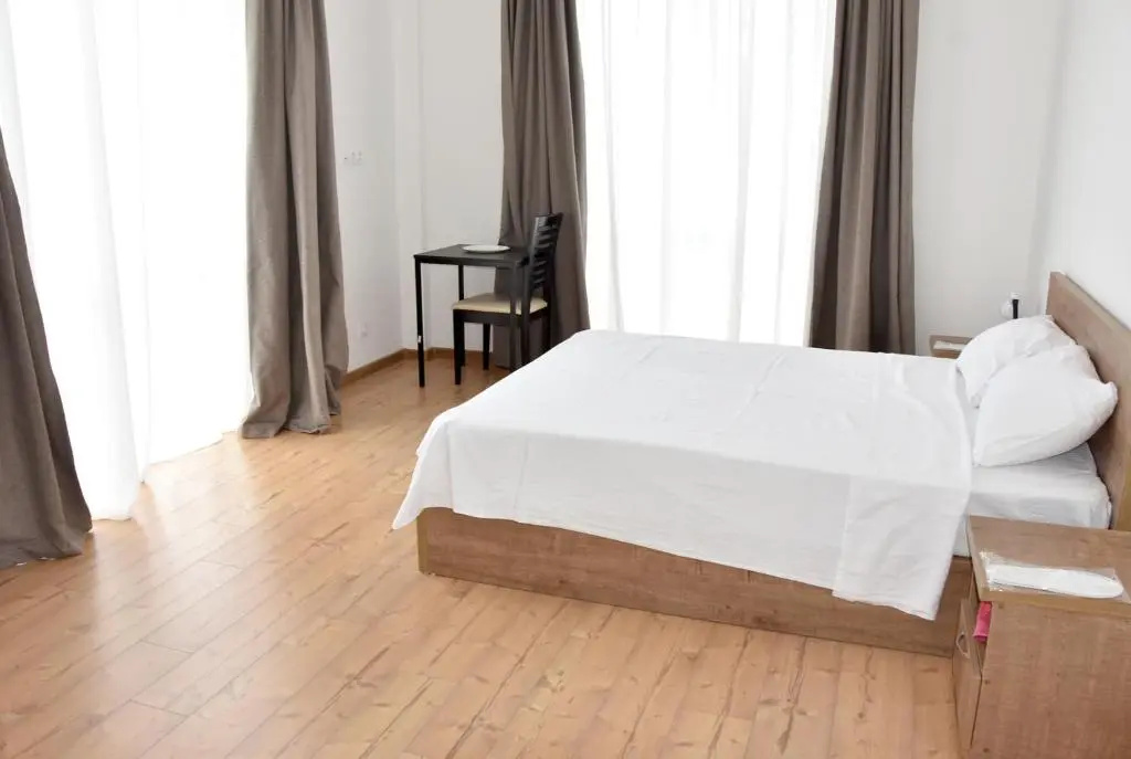 Standard Double room with pool view (full double bed)