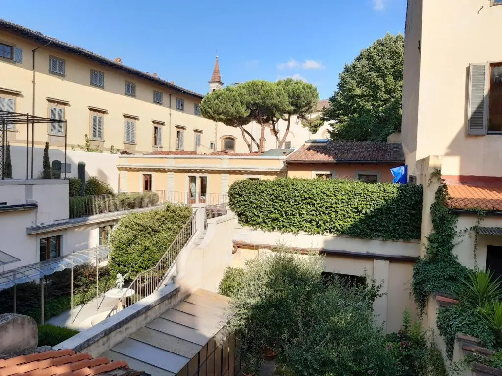 1 Bedroom Apartment with garden view