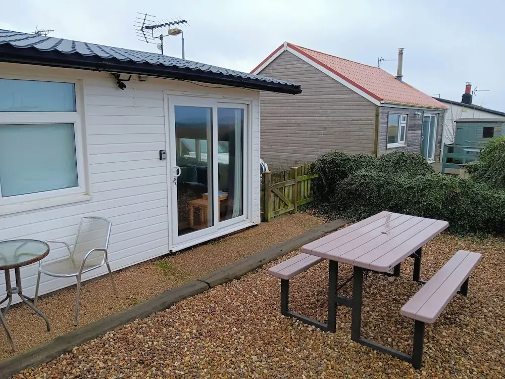 Bay View Chalet 2 Bed Sleeps 4 Pets Garden Beach