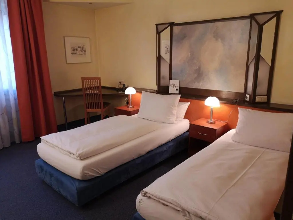 Main Hotel Eckert - Chambres