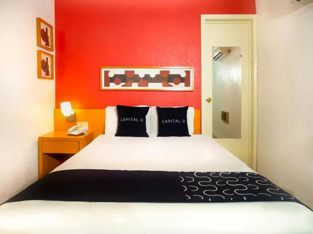 Standard Double room (full double bed)