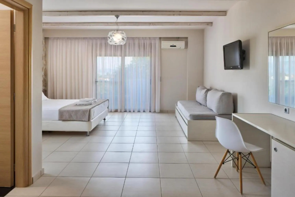 Altamar Hotel — 4