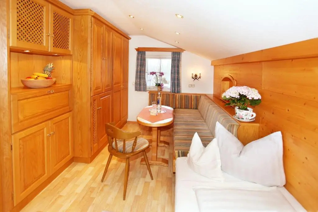 Alpenhof Krün - Chambres
