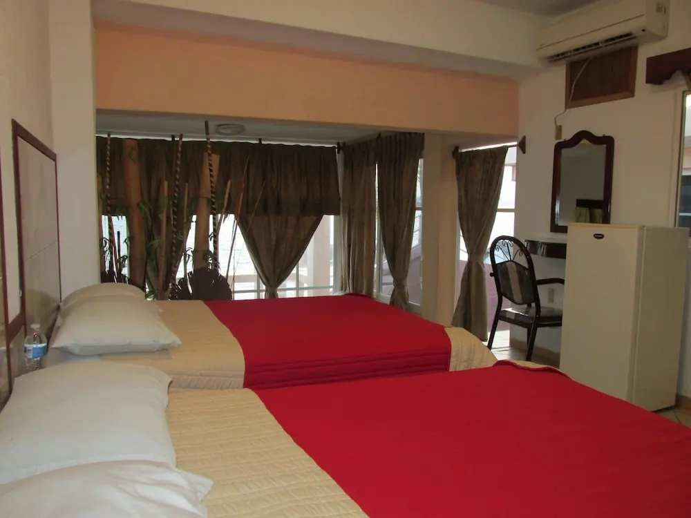 Suite with balcony