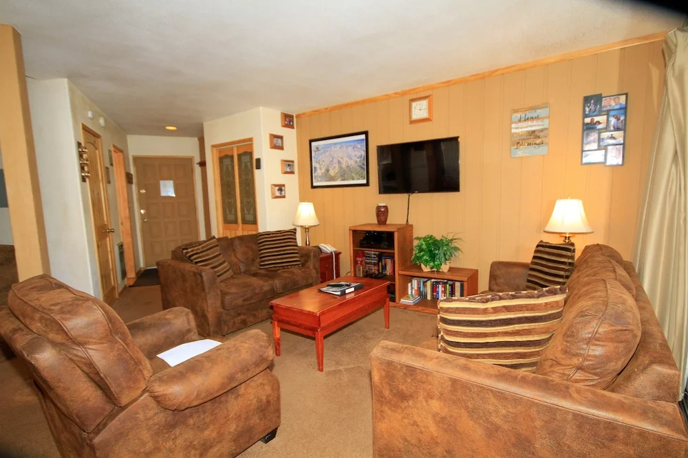 Sierra Park S #29 2 Bedroom Condo