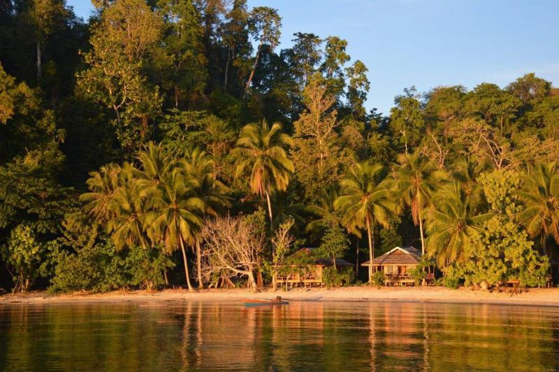 Reconnect - Private Island Resort