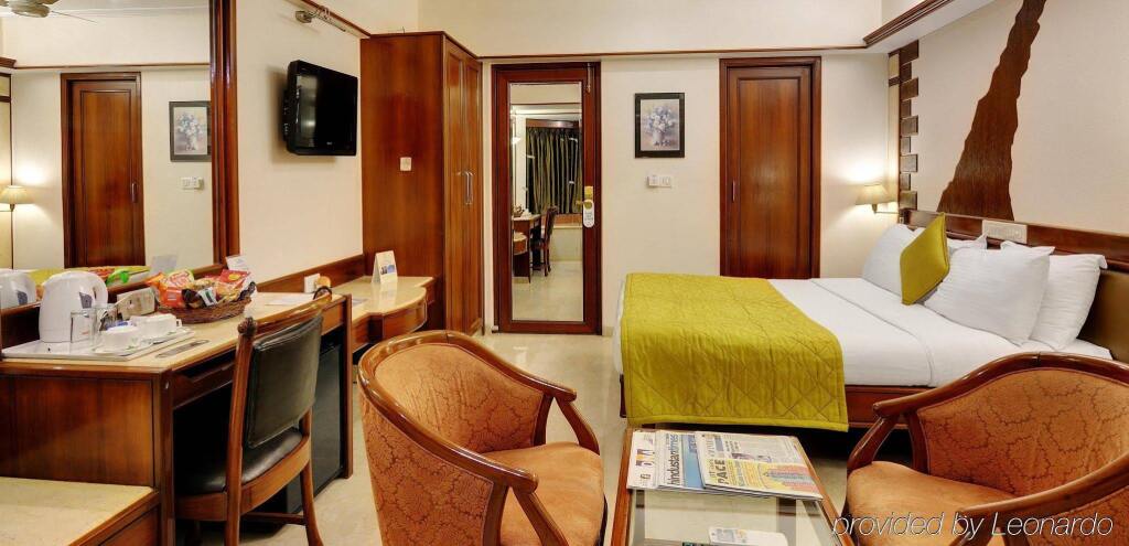 Hotel Regal Enclave Khar (W) by null