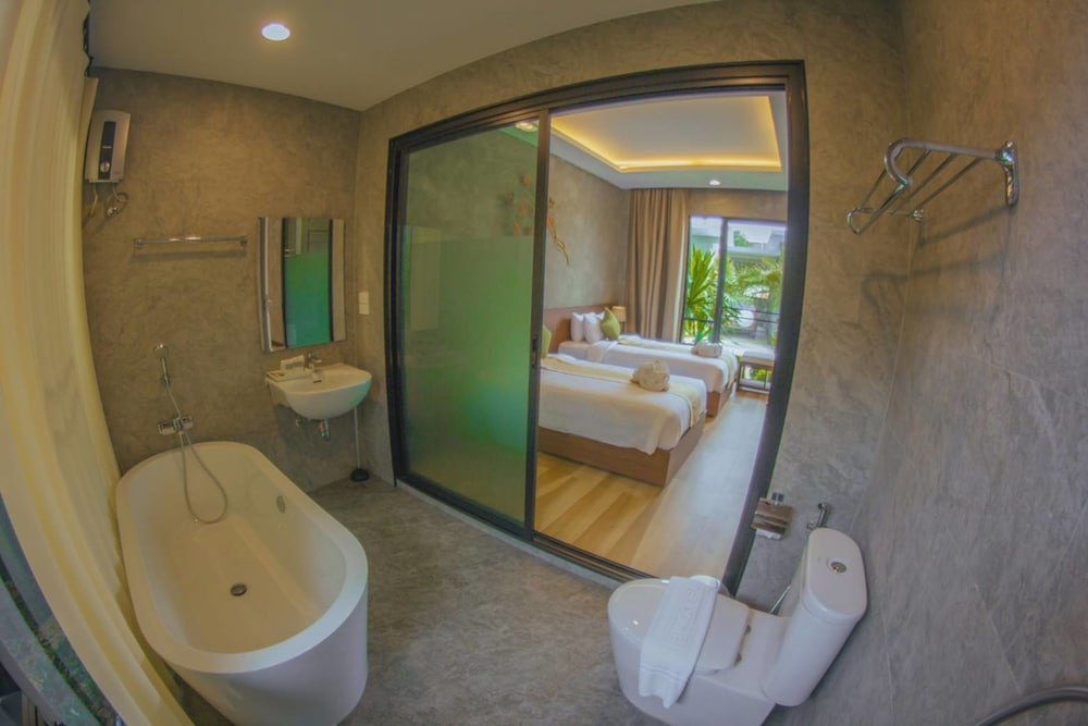 Hotel photo 11