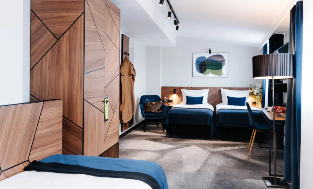 Premium Triple room