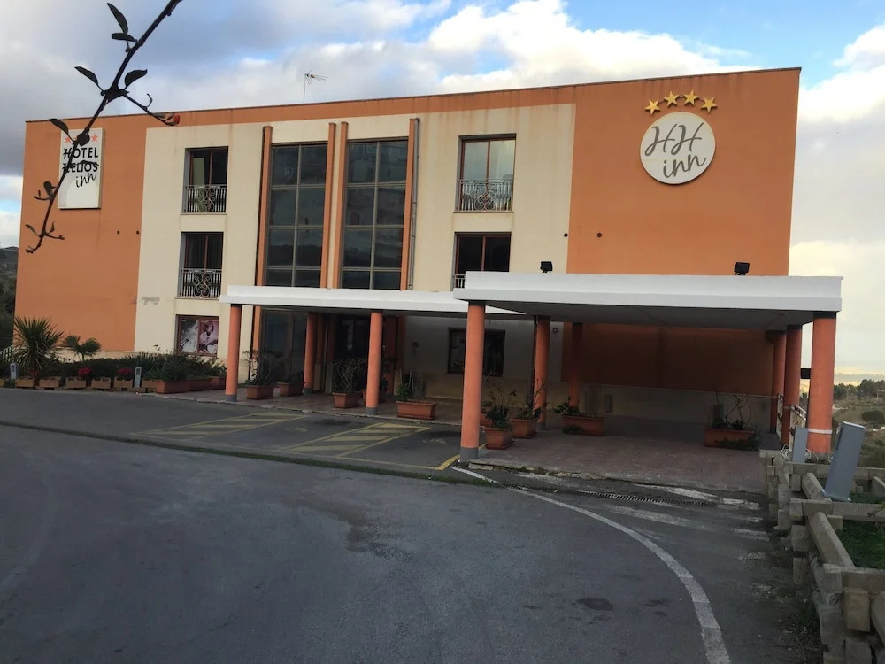 Helios Hotel