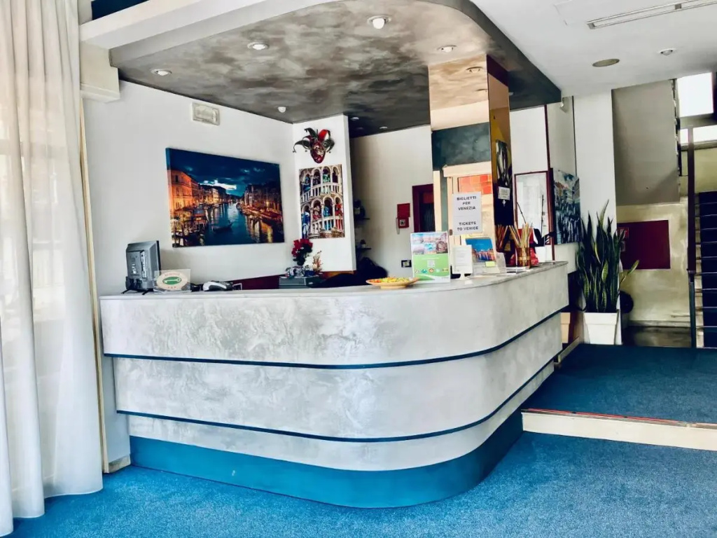Hotel photo 19