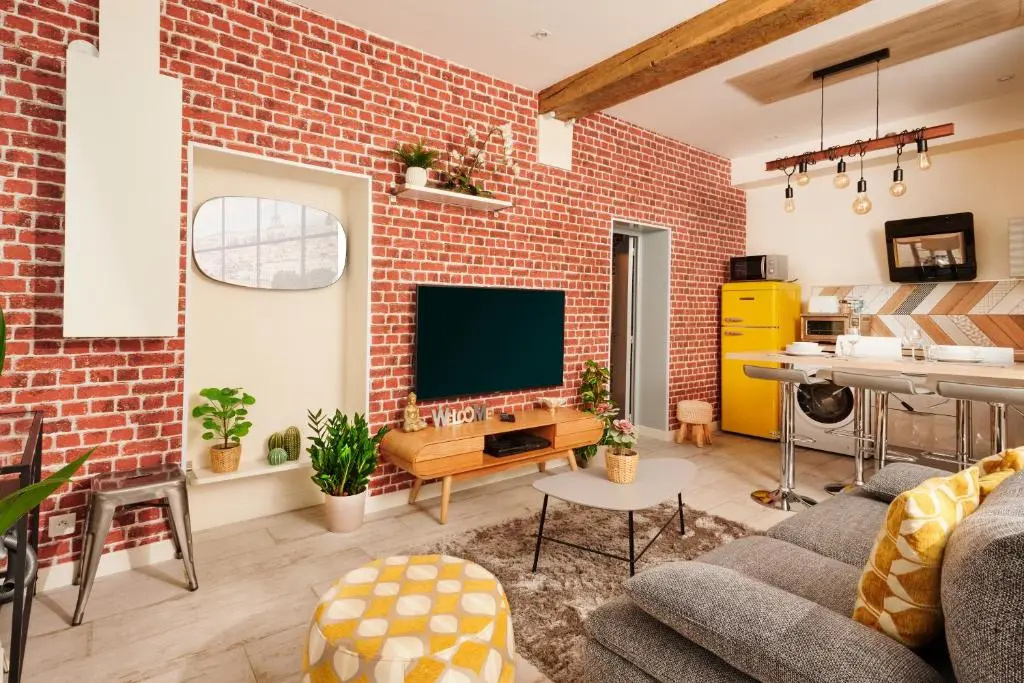 Superior Apartment