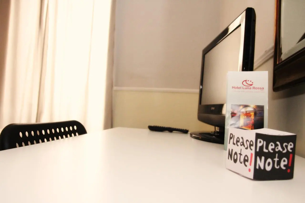 Food & Beverage