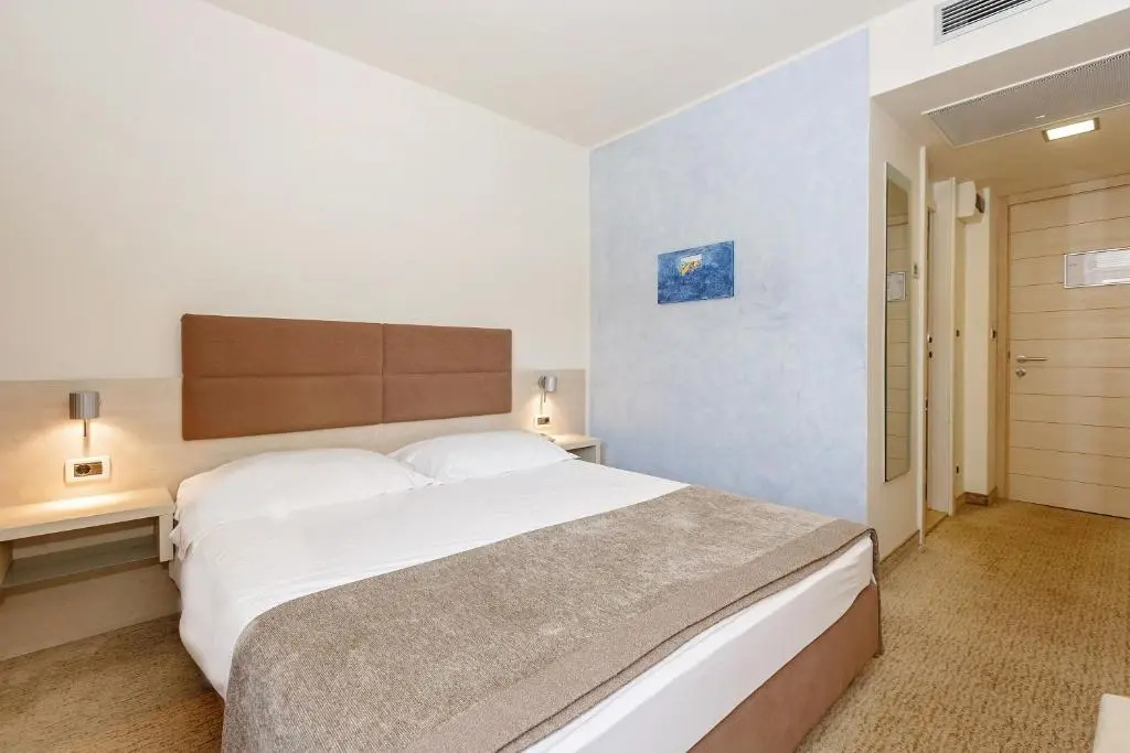 Hotel Mediteran Plava Laguna - Chambres