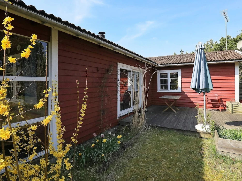 6 Person Holiday Home In V?ggerlose